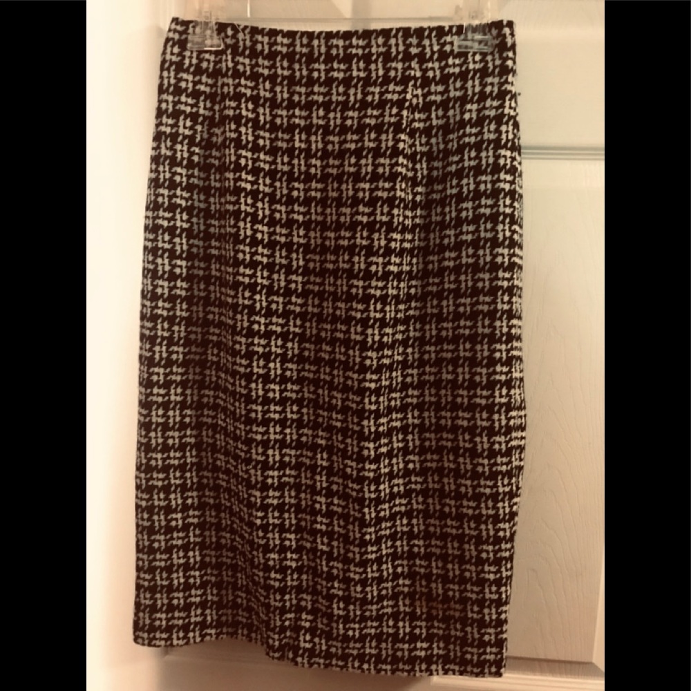 Lord and Taylor skirt